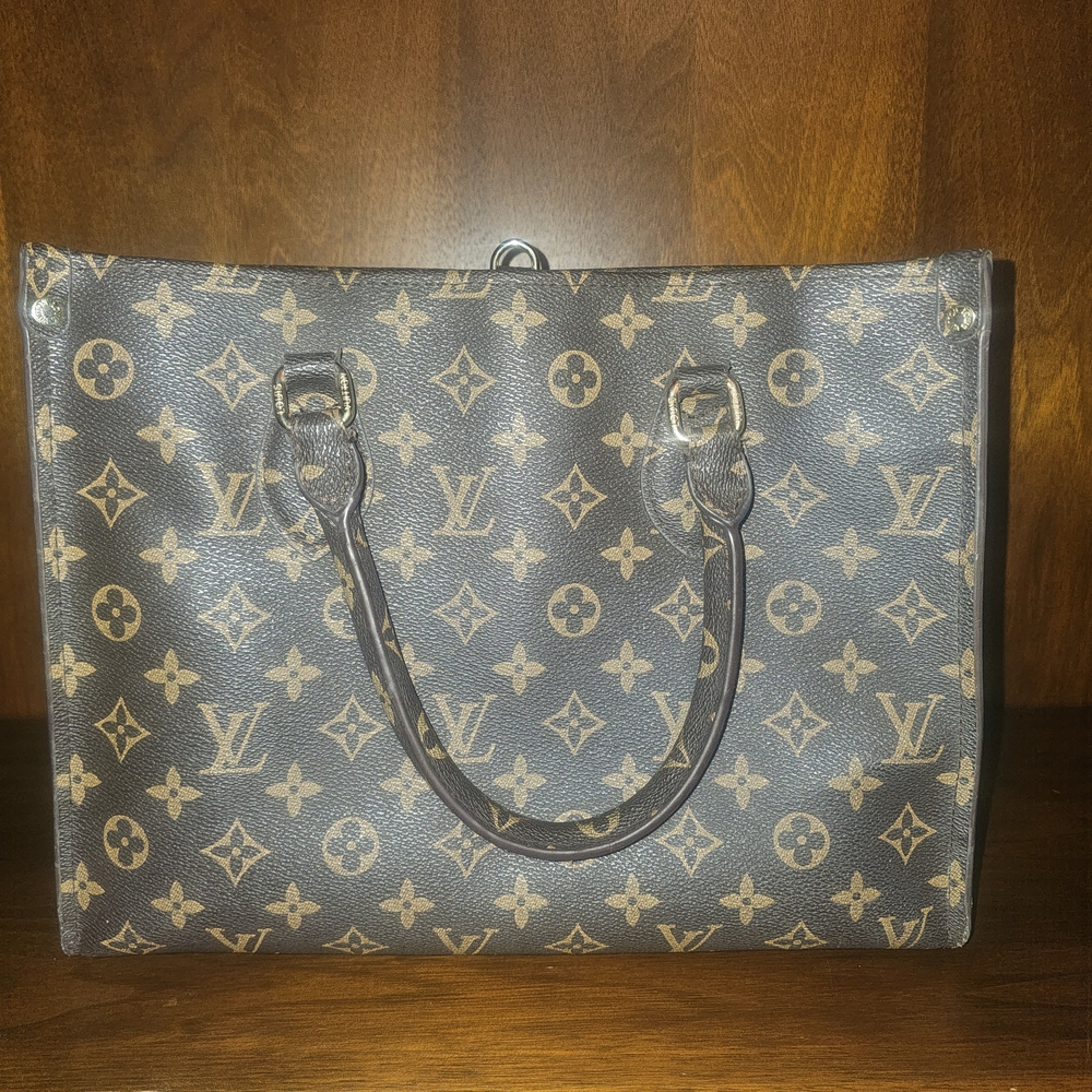 Louis Vuitton Monogram Tote in Dark Brown and Tan - Picture 2 of 8